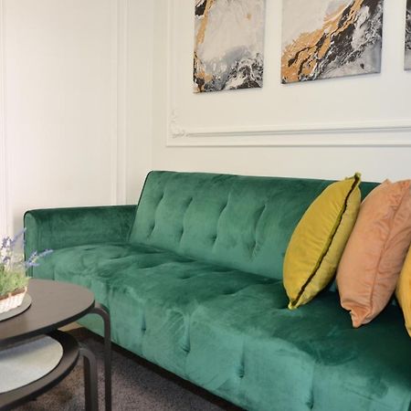 Luxury City Studios Curtea de Argeş Εξωτερικό φωτογραφία