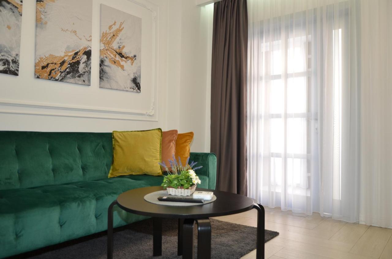 Luxury City Studios Curtea de Argeş Εξωτερικό φωτογραφία