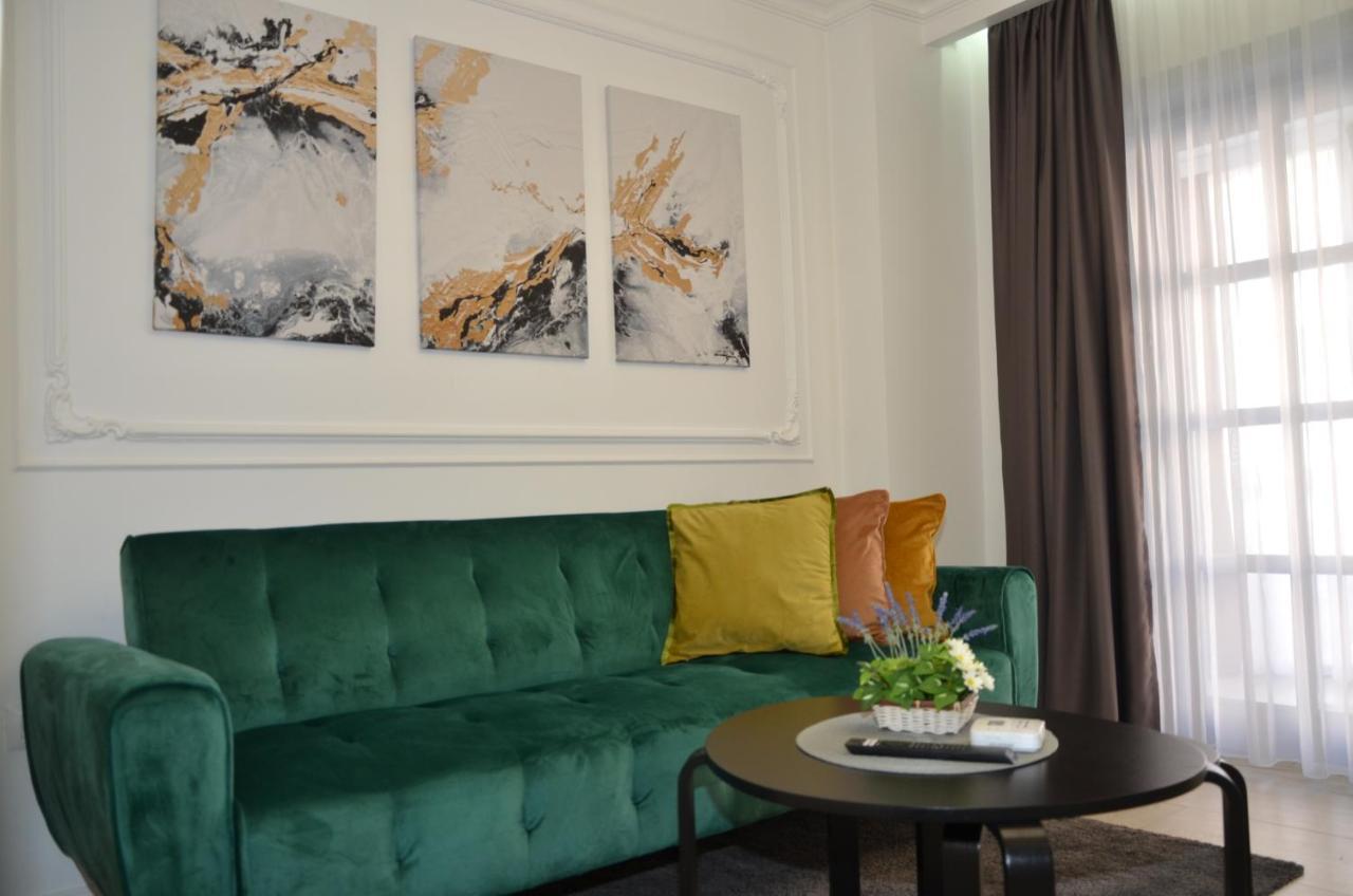 Luxury City Studios Curtea de Argeş Εξωτερικό φωτογραφία